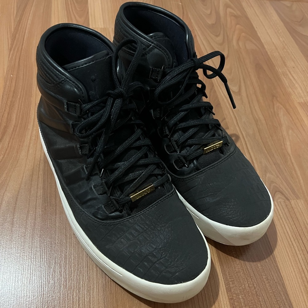 Jordan Westbrook 0 - size 9 - black/white/gold - Jordan Brand